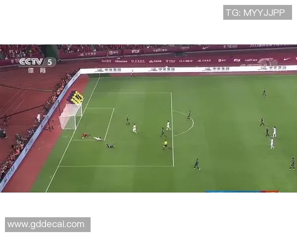 关岛足球历史上的传奇明星及其对足球发展的影响分析