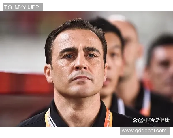 小杨心目中的足球明星是谁他如何看待他们的成就与影响